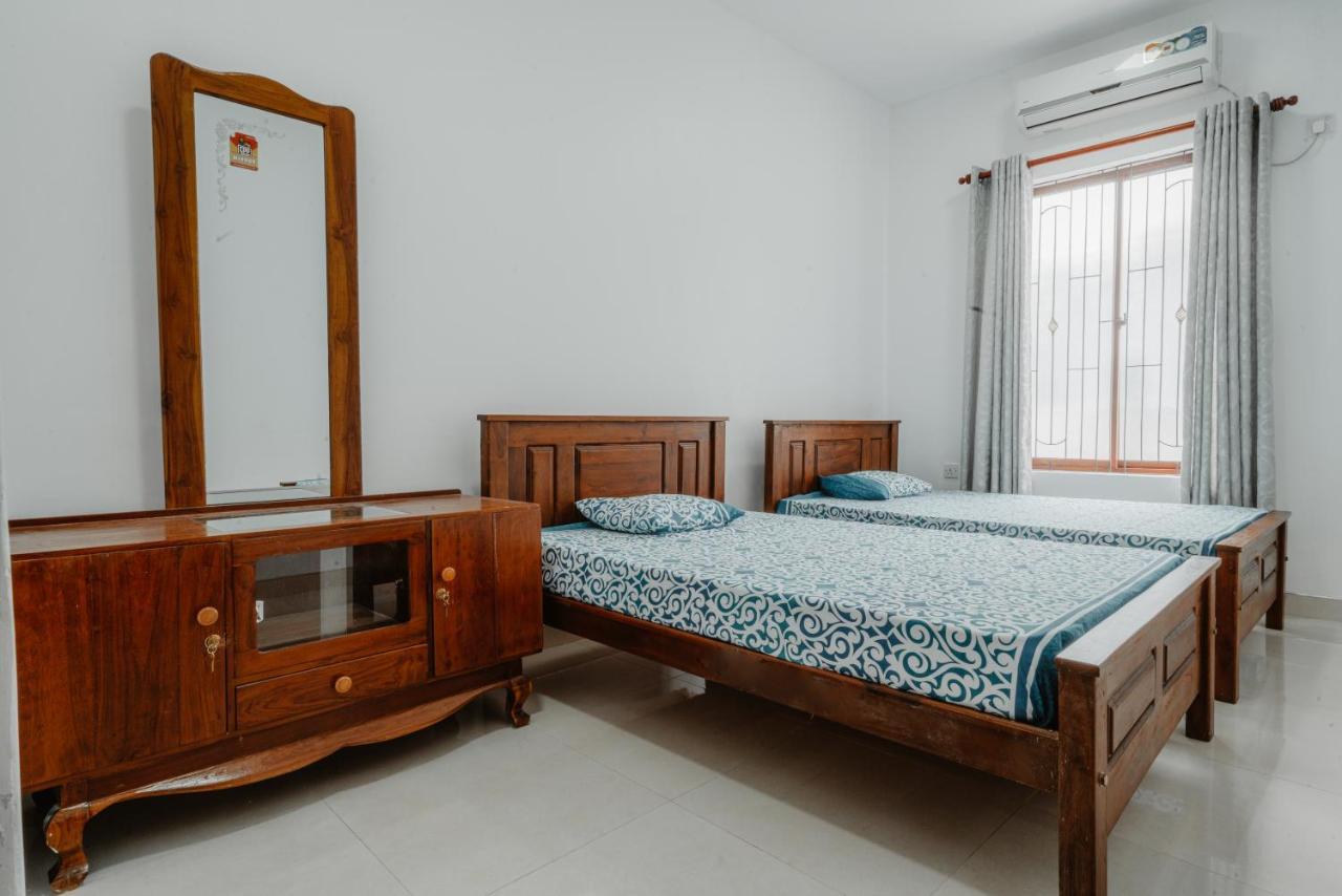 Sri Construction Circuit Bungalow バッティカロア エクステリア 写真